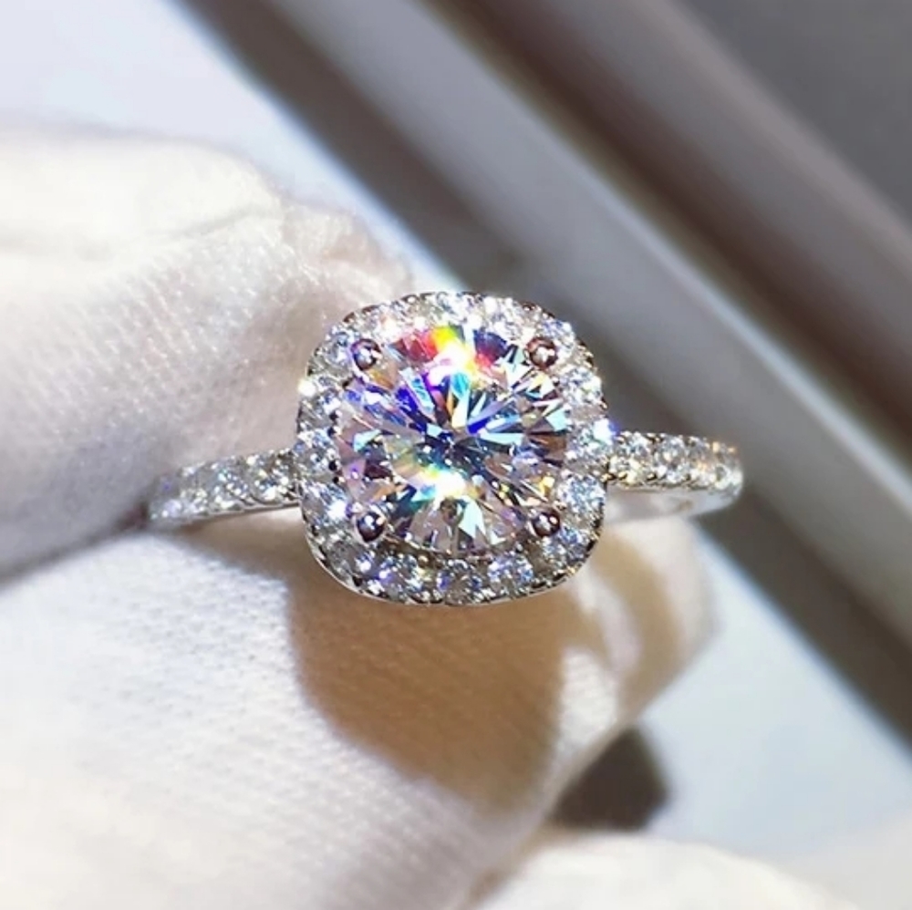 New Silver Wedding White Sapphire Ring